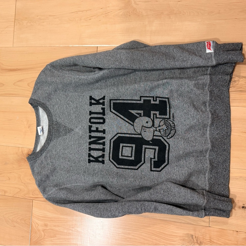 TSPTR Grey Sweater Snoopy Size XL